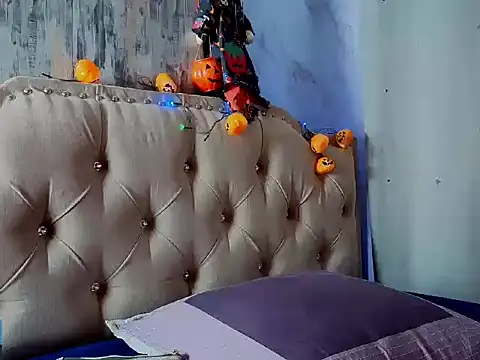 Snapshot of eva_delight_ chatting on October 31, 11:22 am eva delight online show from October 31, 11:22 am