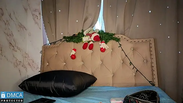 eva delight  online show from December 20, 11:06 am