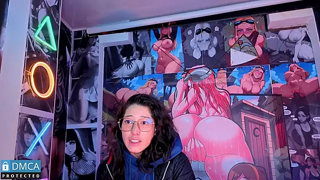 eva delight  online show from February 4, 11:05 am