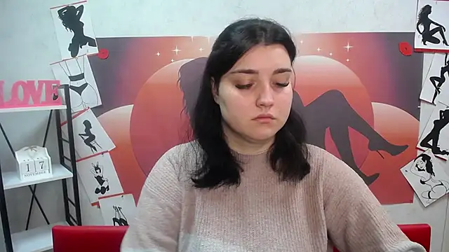 Snapshot of ScarletCargo chatting on November 19, 6:13 am ScarletCargo online show from November 19, 6:13 am