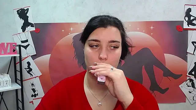 Snapshot of ScarletCargo chatting on November 22, 6:12 am ScarletCargo online show from November 22, 6:12 am