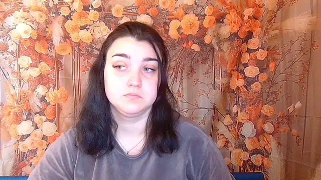 Snapshot of ScarletCargo chatting on November 27, 6:04 am ScarletCargo online show from November 27, 6:04 am