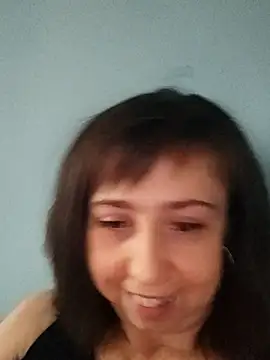 Snapshot of MaryKiki5619 chatting on December 3, 12:14 pm MaryKiki5619 online show from December 3, 12:14 pm