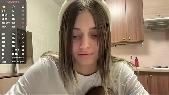 AidaGloshen online show from December 18, 4:13 pm