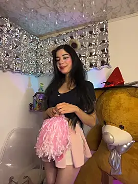 Snapshot of wetbyAlice chatting on October 24, 11:23 pm wetbyAlice online show from October 24, 11:23 pm