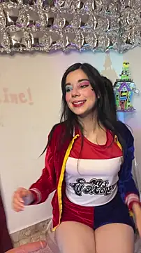 Snapshot of wetbyAlice chatting on November 2, 1:52 am wetbyAlice online show from November 2, 1:52 am