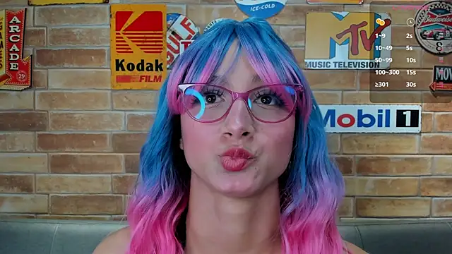 foxy sharlotte online show from December 22, 6:05 pm