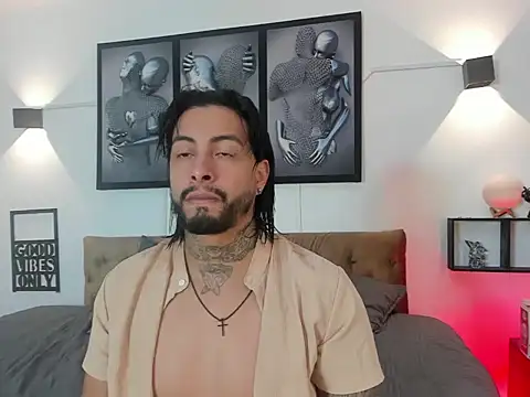 Snapshot of christopher_palmerjs chatting on January 7, 10:12 pm christopher palmerjs online show from January 7, 10:12 pm