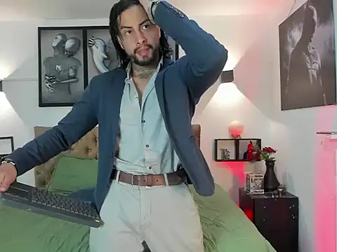 Snapshot of christopher_palmerjs chatting on February 10, 2:37 am christopher palmerjs online show from February 10, 2:37 am