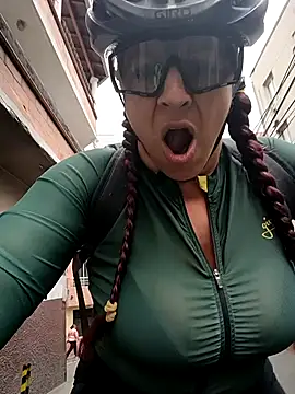 LAPOTRA 04 online show from April 5, 4:26 pm