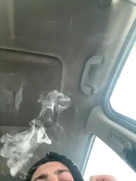 Snapshot of slimshadypt2 chatting on October 24, 9:00 pm slimshadypt2 online show from October 24, 9:00 pm