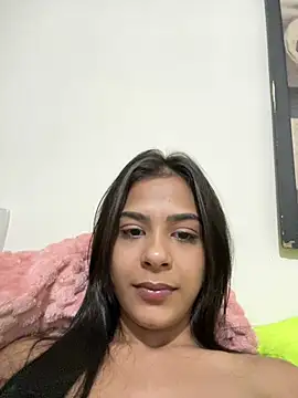 Snapshot of barbiie1818 chatting on July 16, 5:46 am barbiie1818 online show from July 16, 5:46 am