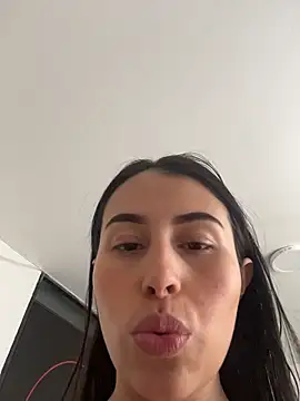 BIJOU SECRET online show from November 23, 7:02 pm