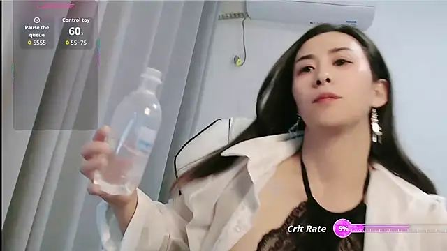 Snapshot of judyli chatting on November 8, 12:00 am judyli online show from November 8, 12:00 am