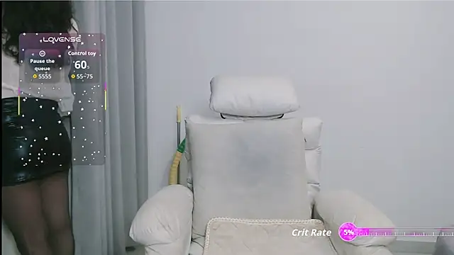 Snapshot of judyli chatting on December 15, 11:58 am judyli online show from December 15, 11:58 am