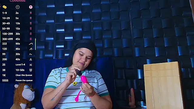 Snapshot of Kesha_rosse_ chatting on November 23, 7:30 am Kesha rosse online show from November 23, 7:30 am