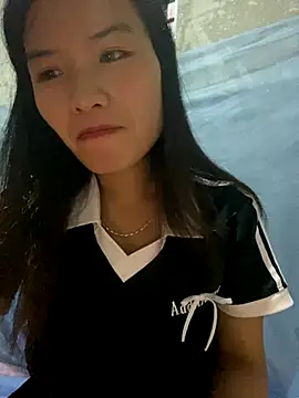 Snapshot of Yunzang chatting on November 10, 12:31 am Yunzang online show from November 10, 12:31 am