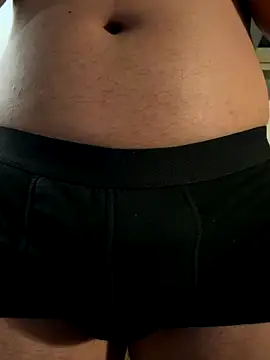 Snapshot of davi73d chatting on December 2, 2:28 am davi73d online show from December 2, 2:28 am