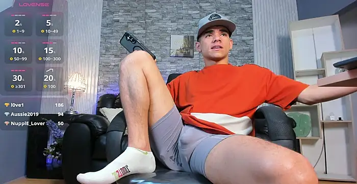 zack joness18 online show from April 2, 5:16 am