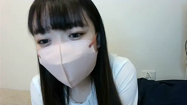 Snapshot of yua_chan00 chatting on October 25, 2:13 pm yua chan00 online show from October 25, 2:13 pm