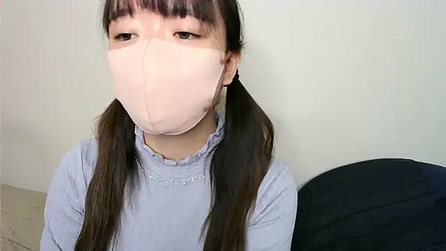 Snapshot of yua_chan00 chatting on October 29, 1:24 pm yua chan00 online show from October 29, 1:24 pm