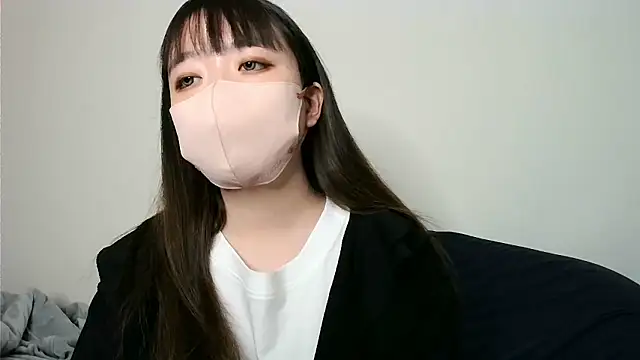 Snapshot of yua_chan00 chatting on November 13, 11:20 am yua chan00 online show from November 13, 11:20 am