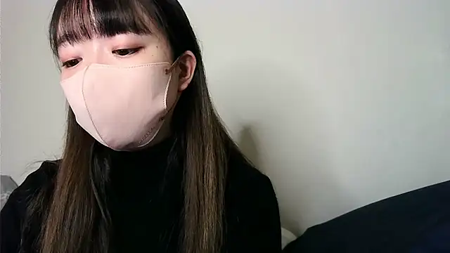 Snapshot of yua_chan00 chatting on November 25, 1:33 pm yua chan00 online show from November 25, 1:33 pm