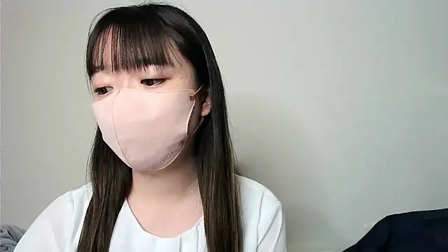 Snapshot of yua_chan00 chatting on December 19, 6:04 pm yua chan00 online show from December 19, 6:04 pm