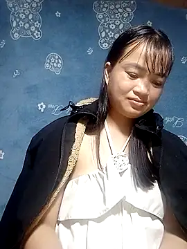 Snapshot of Noelle-e chatting on February 9, 10:30 am Noelle-e online show from February 9, 10:30 am