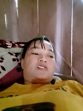 Snapshot of Noelle-e chatting on February 14, 7:49 am Noelle-e online show from February 14, 7:49 am