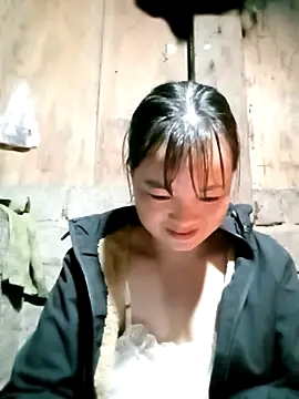 Snapshot of Noelle-e chatting on February 18, 10:33 am Noelle-e online show from February 18, 10:33 am