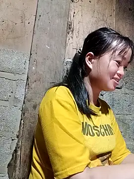 Snapshot of Noelle-e chatting on March 6, 5:37 am Noelle-e online show from March 6, 5:37 am