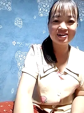 Snapshot of Noelle-e chatting on March 14, 12:32 pm Noelle-e online show from March 14, 12:32 pm