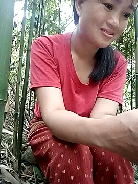 Snapshot of Noelle-e chatting on March 21, 8:19 am Noelle-e online show from March 21, 8:19 am