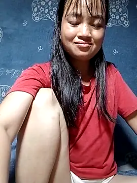 Snapshot of Noelle-e chatting on March 21, 10:57 pm Noelle-e online show from March 21, 10:57 pm