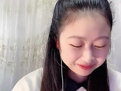 Snapshot of nuannuan35593 chatting on November 10, 11:53 am nuannuan35593 online show from November 10, 11:53 am