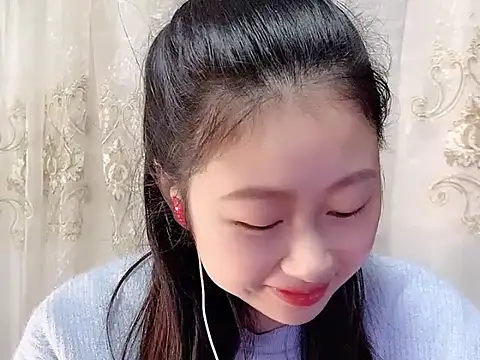 Snapshot of nuannuan35593 chatting on November 11, 12:05 pm nuannuan35593 online show from November 11, 12:05 pm