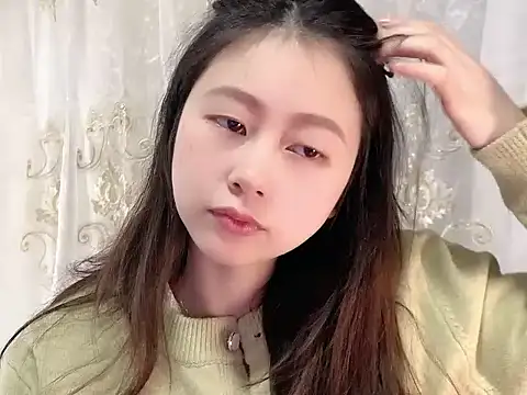 Snapshot of nuannuan35593 chatting on November 21, 12:15 pm nuannuan35593 online show from November 21, 12:15 pm