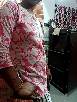 Janvi kapor online show from October 30, 6:26 am