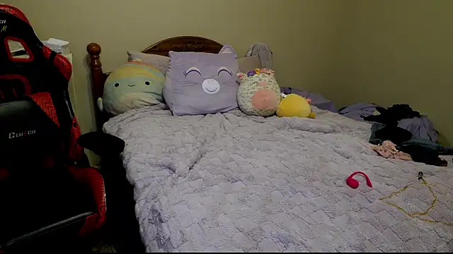 sugasunny04 online show from March 6, 8:49 pm