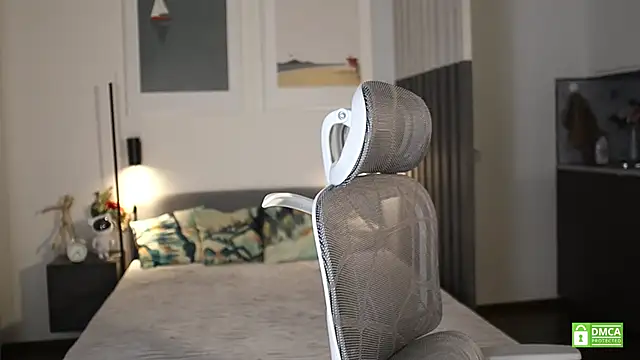 amelie shine online show from November 9, 12:47 pm