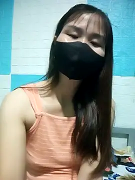 Snapshot of Donatella28 chatting on November 23, 7:02 pm Donatella28 online show from November 23, 7:02 pm