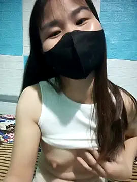 Snapshot of Donatella28 chatting on November 28, 4:42 pm Donatella28 online show from November 28, 4:42 pm