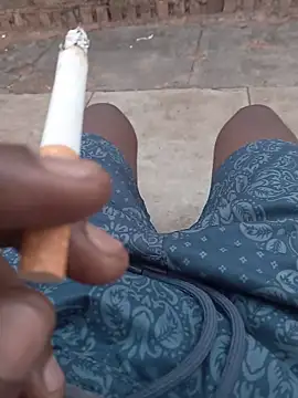 Snapshot of younggblackkCOCK19 chatting on November 6, 3:40 am younggblackkCOCK19 online show from November 6, 3:40 am