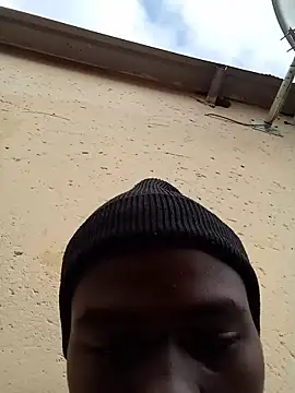 Snapshot of younggblackkCOCK19 chatting on November 8, 5:29 am younggblackkCOCK19 online show from November 8, 5:29 am