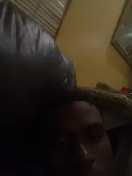 Snapshot of younggblackkCOCK19 chatting on November 24, 8:52 pm younggblackkCOCK19 online show from November 24, 8:52 pm