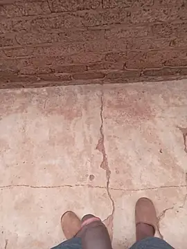 Snapshot of younggblackkCOCK19 chatting on December 2, 9:25 am younggblackkCOCK19 online show from December 2, 9:25 am