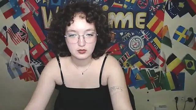 Snapshot of MissAriaa chatting on November 2, 1:46 pm MissAriaa online show from November 2, 1:46 pm