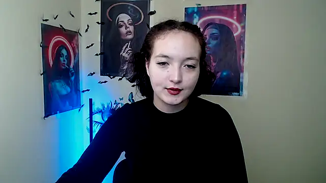 Snapshot of MissAriaa chatting on November 15, 7:05 am MissAriaa online show from November 15, 7:05 am