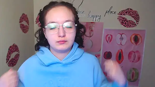 Snapshot of MissAriaa chatting on November 27, 7:10 am MissAriaa online show from November 27, 7:10 am